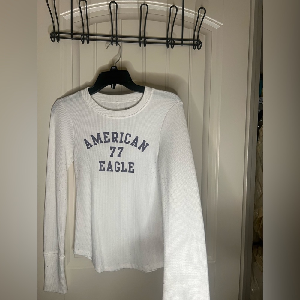 Women’s American Eagle Long Sleeve Tee
